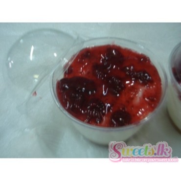 Strawberry cheese cake cup (L)